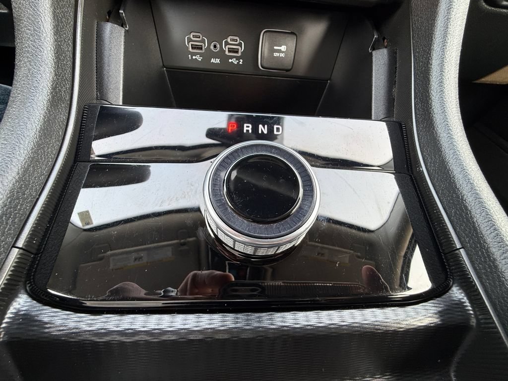 Used 2024 Jeep Grand Cherokee Laredo AWD/4WD image 31