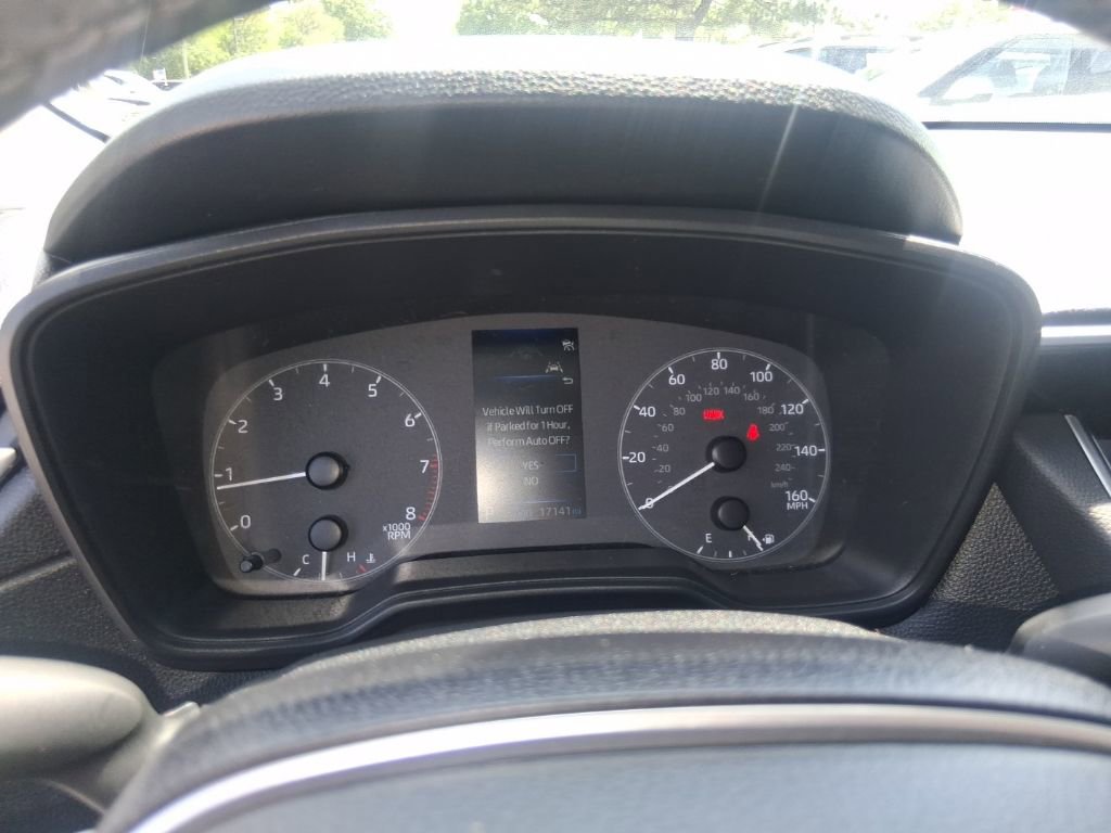 Used 2024 Toyota Corolla Cross LE AWD/4WD image 15