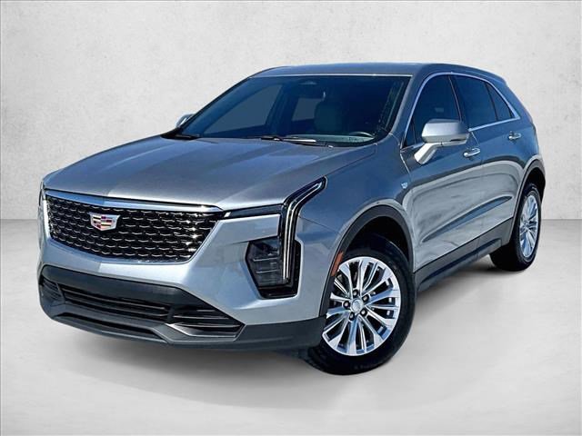 Used 2024 Cadillac XT4 Luxury w/ Cold Weather Package image 1
