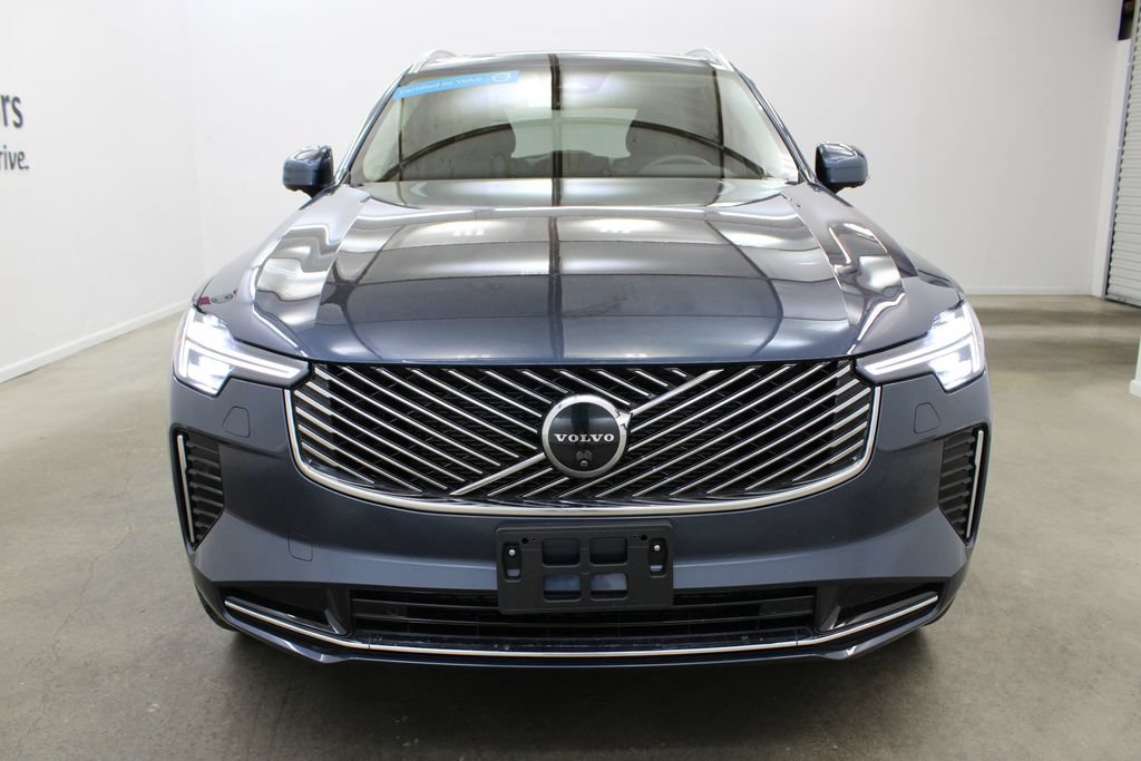 Certified 2025 Volvo XC90 B6 Plus AWD/4WD image 7