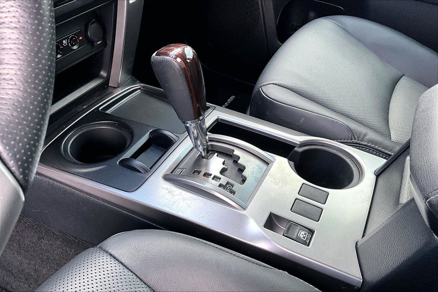Used 2020 Toyota 4Runner Limited RWD image 18