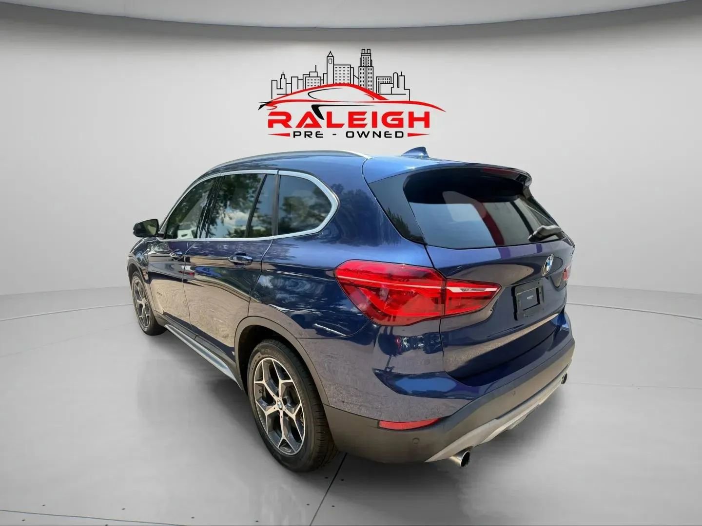 Used 2018 BMW X1 xDrive28i w/ Convenience Package image 2