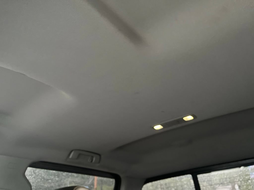 Used 2016 Chevrolet Silverado 1500 LTZ Z71 w/ LTZ Plus Package AWD/4WD image 19