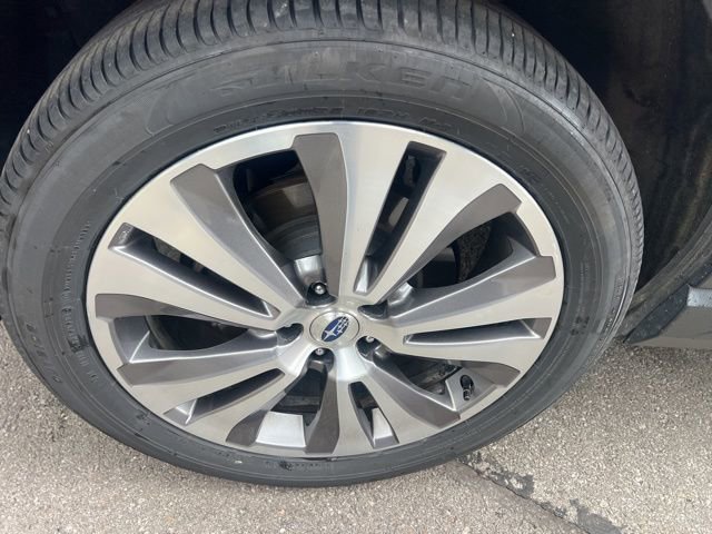 Used 2019 Subaru Ascent Limited image 4