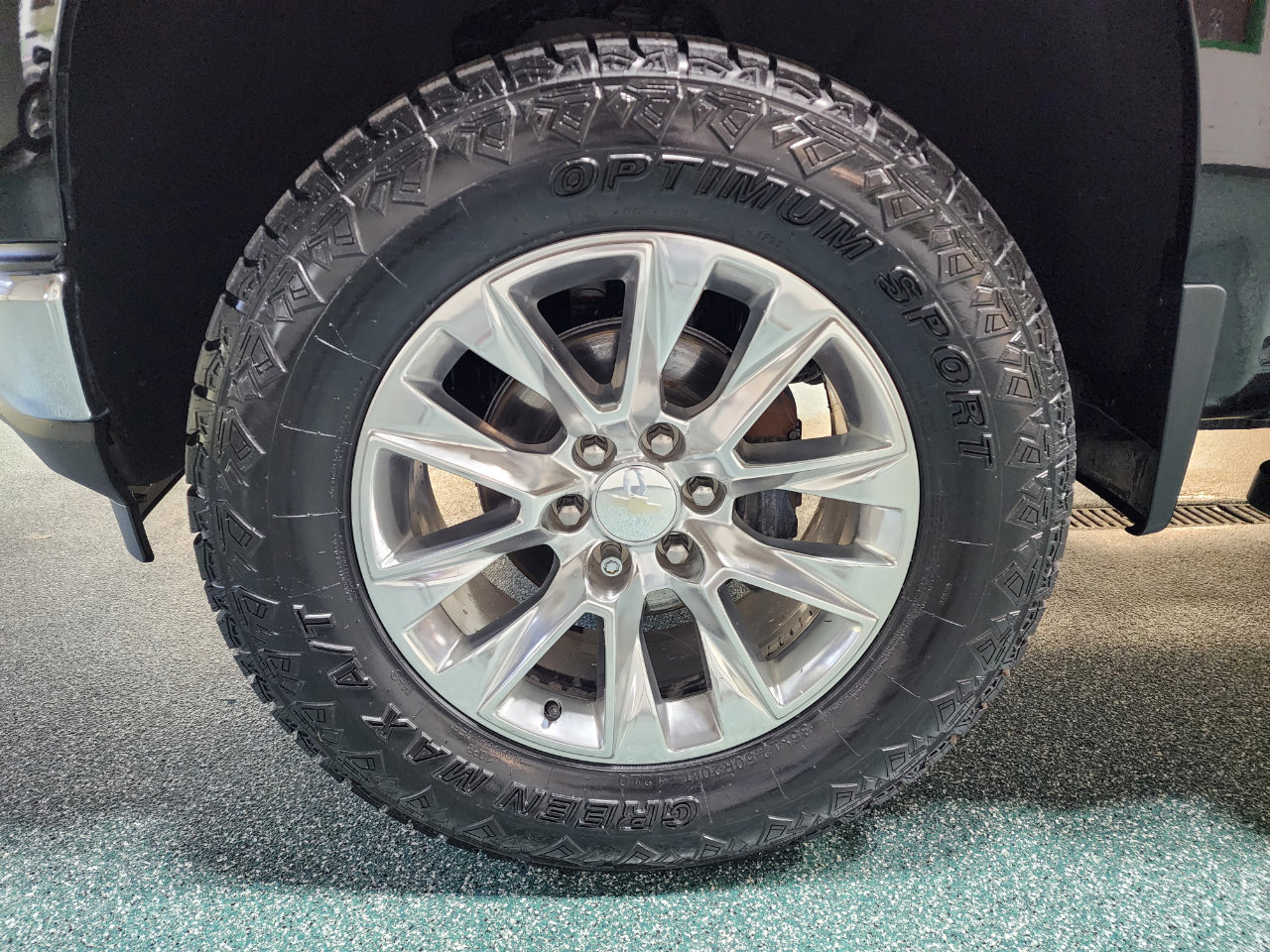 Used 2022 Chevrolet Silverado 1500 LTZ image 12