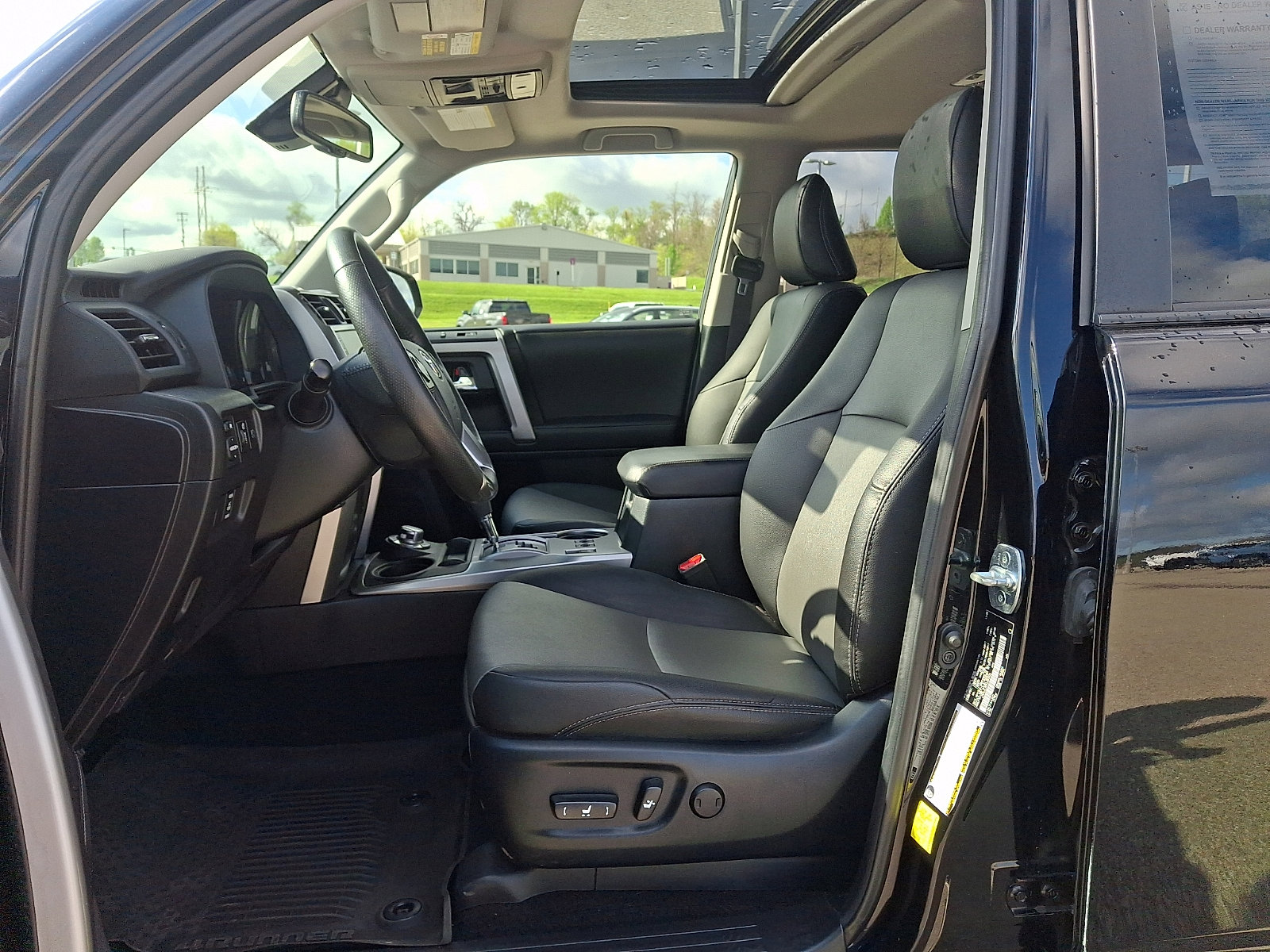 Certified 2021 Toyota 4Runner SR5 Premium w/ Moonroof Package AWD/4WD image 14