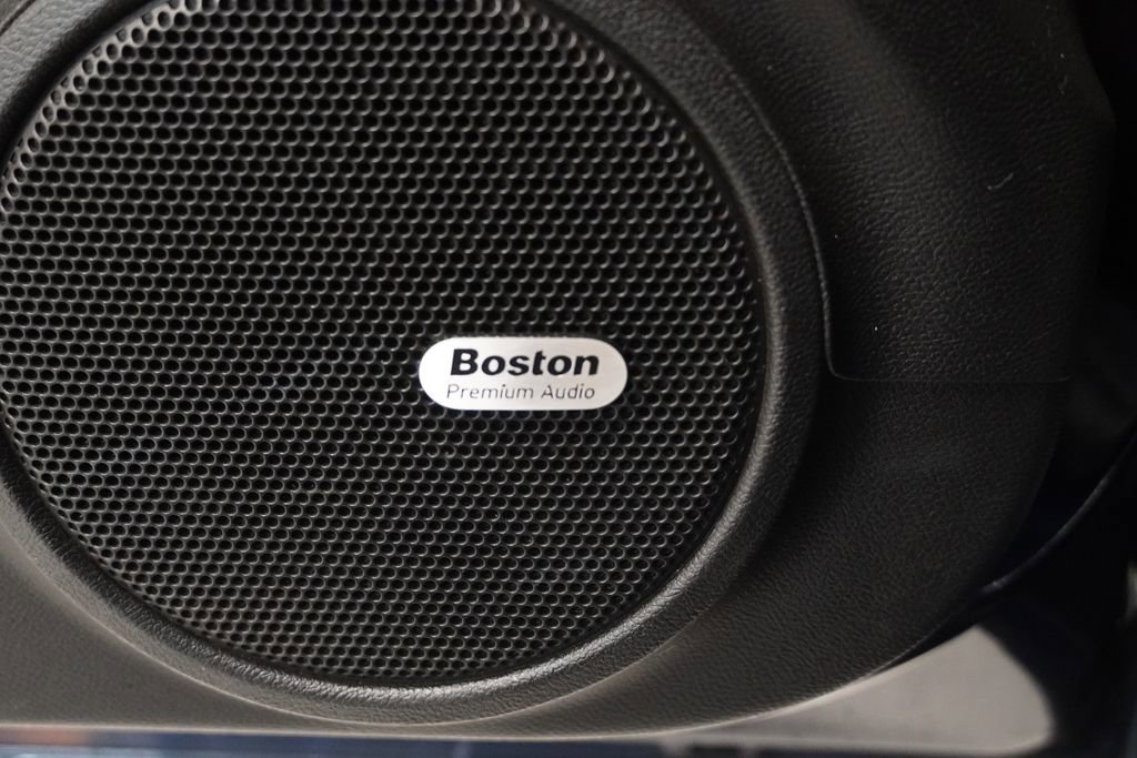 Used 2011 Chevrolet Camaro LT w/ RS Package image 15