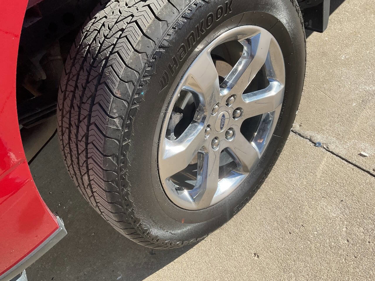 Used 2021 Ford F150 Lariat image 6