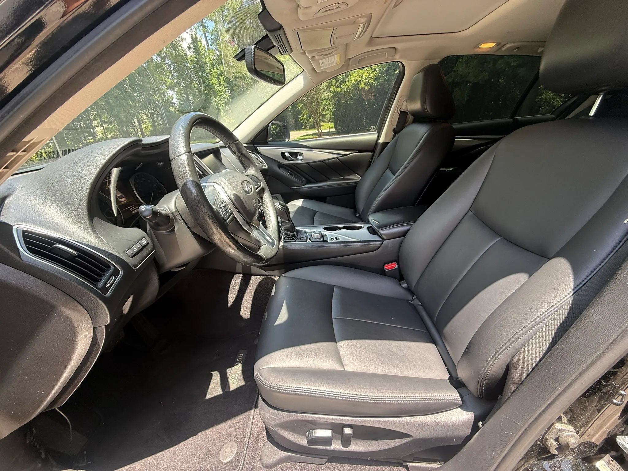 Used 2019 INFINITI Q50 Luxe RWD image 8