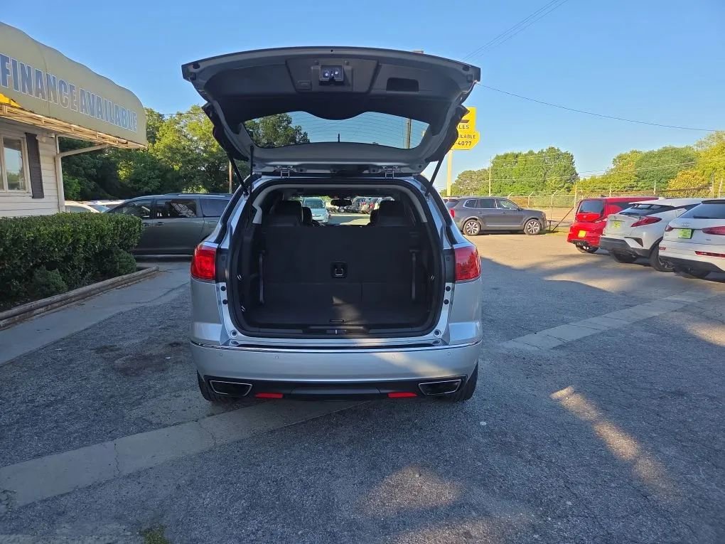 Used 2015 Buick Enclave Leather FWD image 19