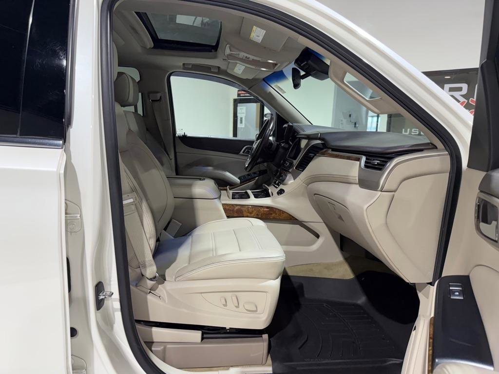 Used 2015 GMC Yukon Denali w/ Touring Package AWD/4WD image 20