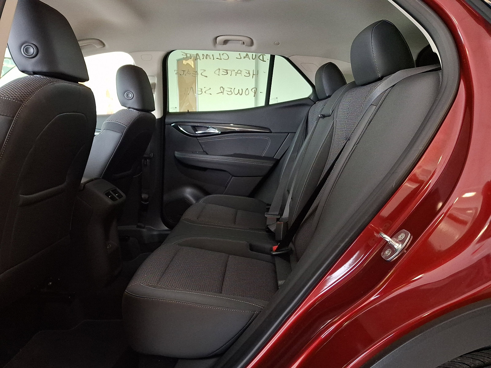 Certified 2022 Buick Envision Preferred FWD image 9