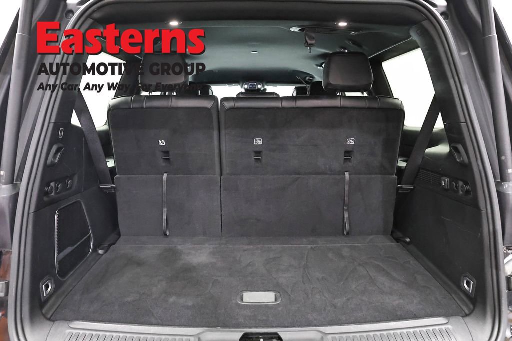 Used 2024 Jeep Wagoneer Series II AWD/4WD image 9