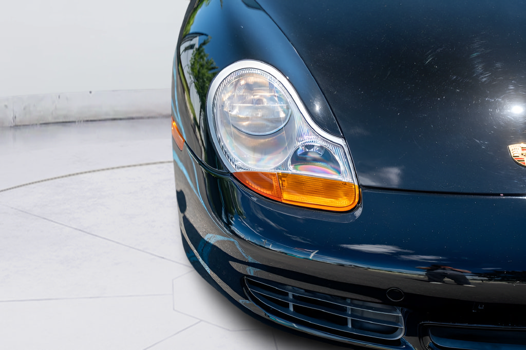 Used 2001 Porsche Boxster S RWD image 7