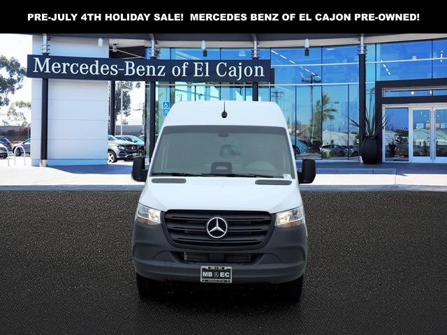 New 2025 Mercedes-Benz Sprinter 3500 image 3