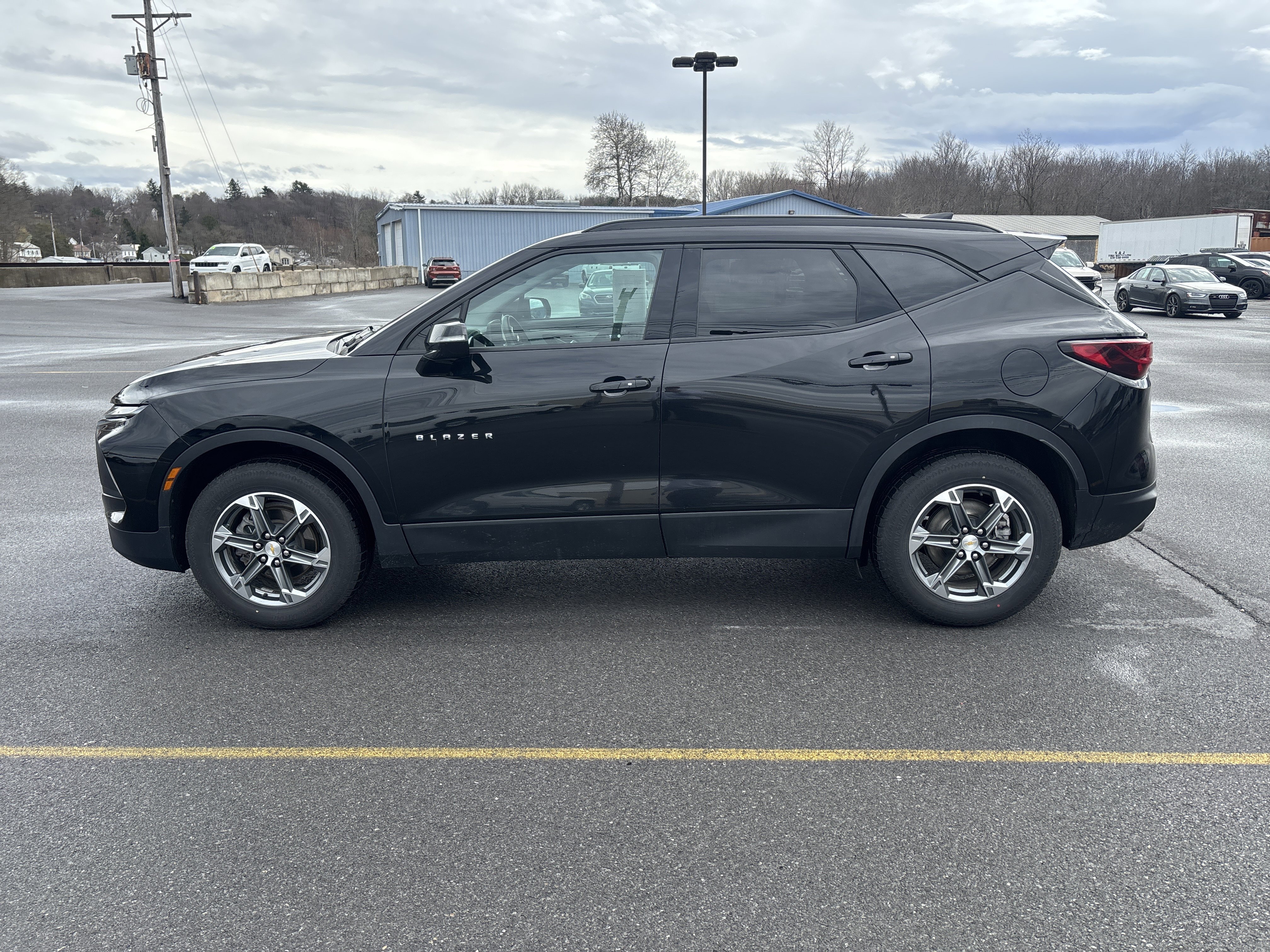 Used 2024 Chevrolet Blazer LT image 8
