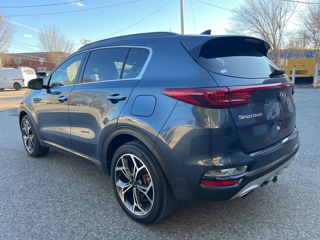 Certified 2022 Kia Sportage SX image 3
