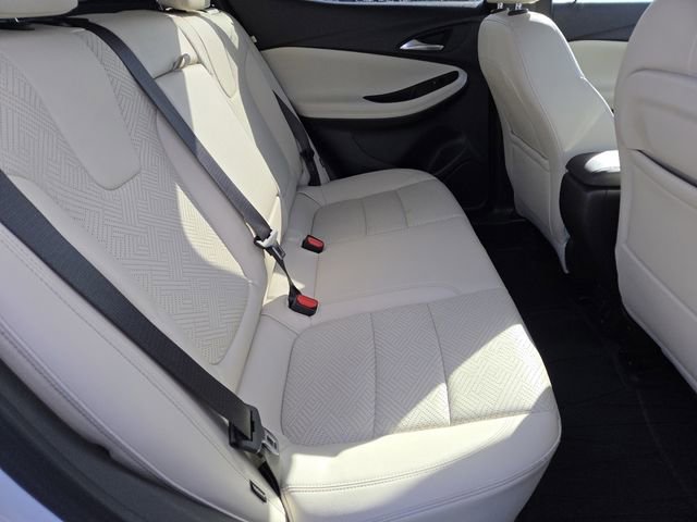 Used 2020 Buick Encore GX Essence image 28