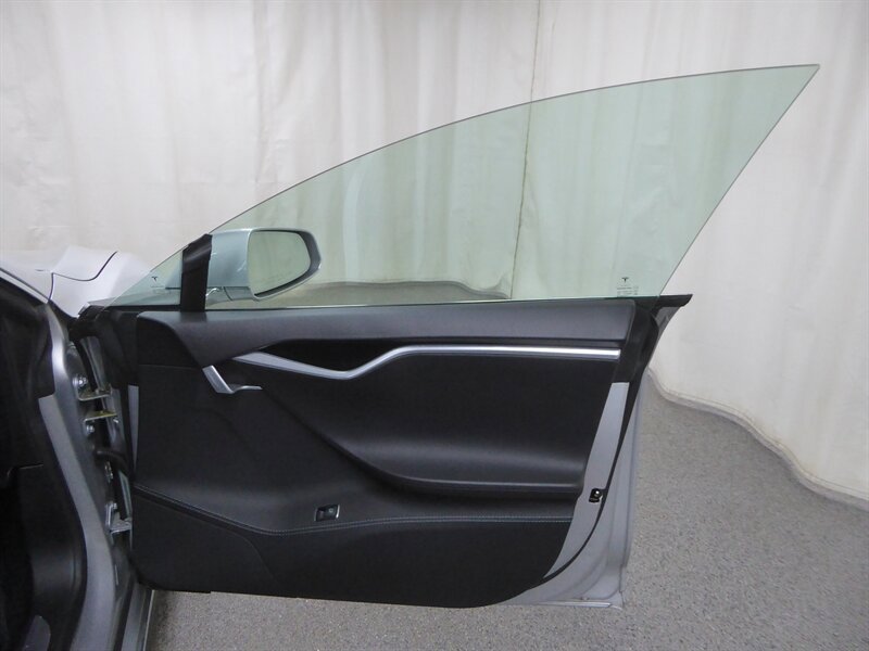 Used 2015 Tesla Model S P85D AWD/4WD image 23