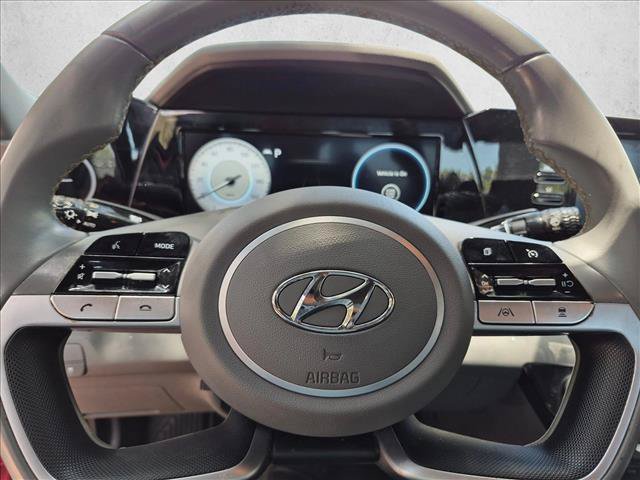Used 2021 Hyundai Elantra SEL w/ Convenience Package FWD image 11