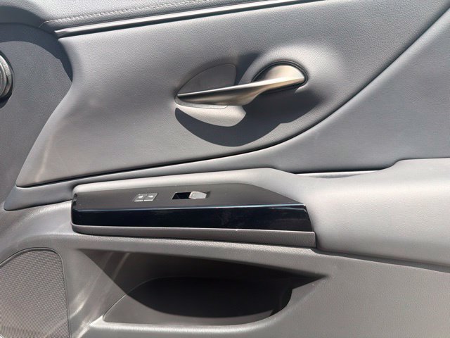 Certified 2025 Lexus ES 350 w/ Accessory Package (Z2) FWD image 30