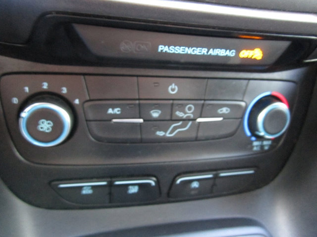 Used 2020 Ford Transit Connect XL FWD image 19