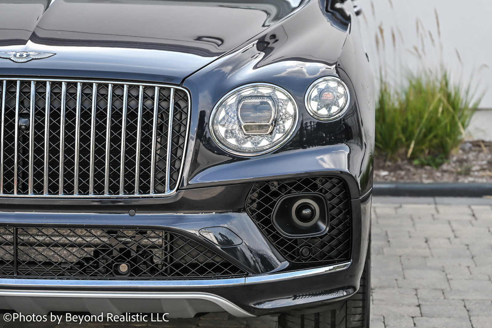 Certified 2023 Bentley Bentayga Extended Wheelbase image 3
