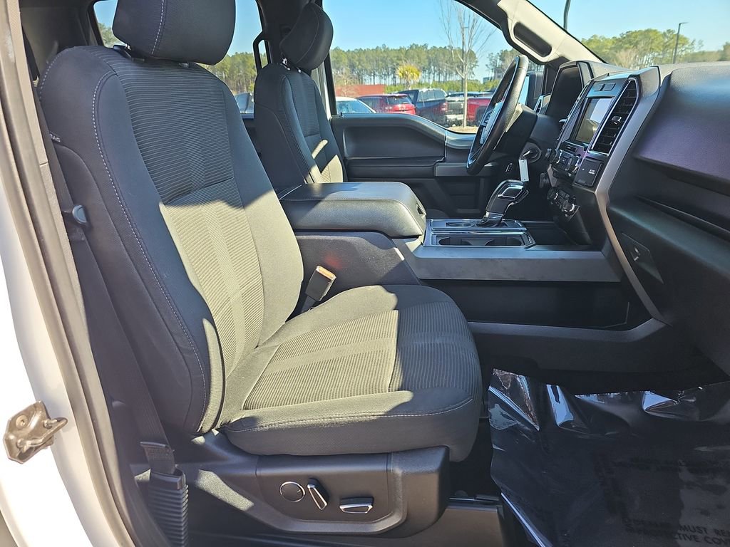 Used 2017 Ford F150 XLT w/ Equipment Group 302A Luxury image 13