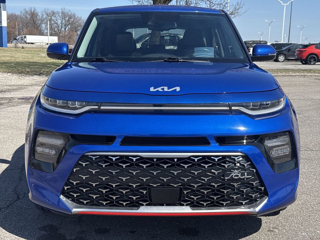 Used 2022 Kia Soul Turbo image 3