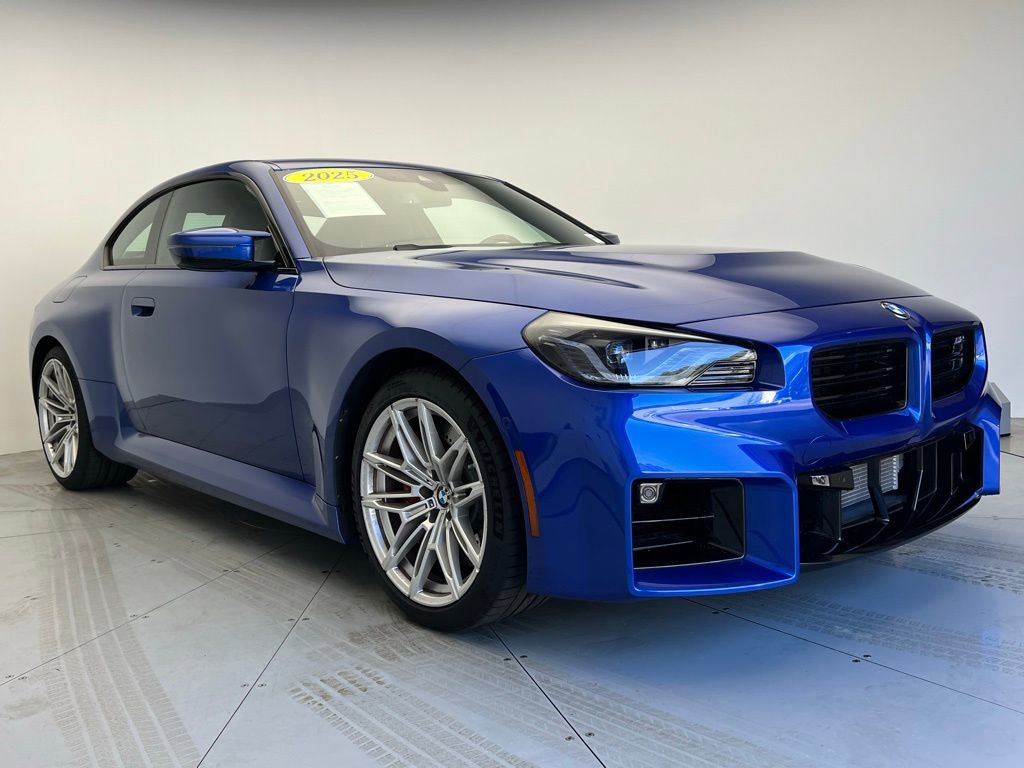Used 2025 BMW M2 w/ Lighting Package image 2