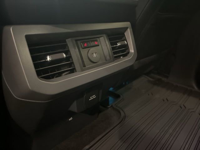 New 2026 Ford F350 Lariat w/ Black Appearance Package image 21