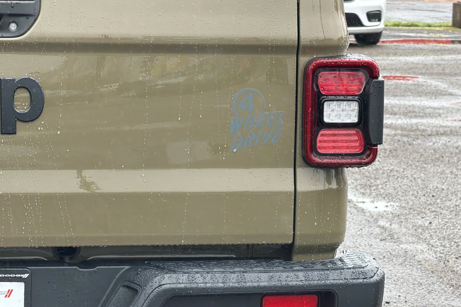 New 2026 Jeep Gladiator Sport image 7