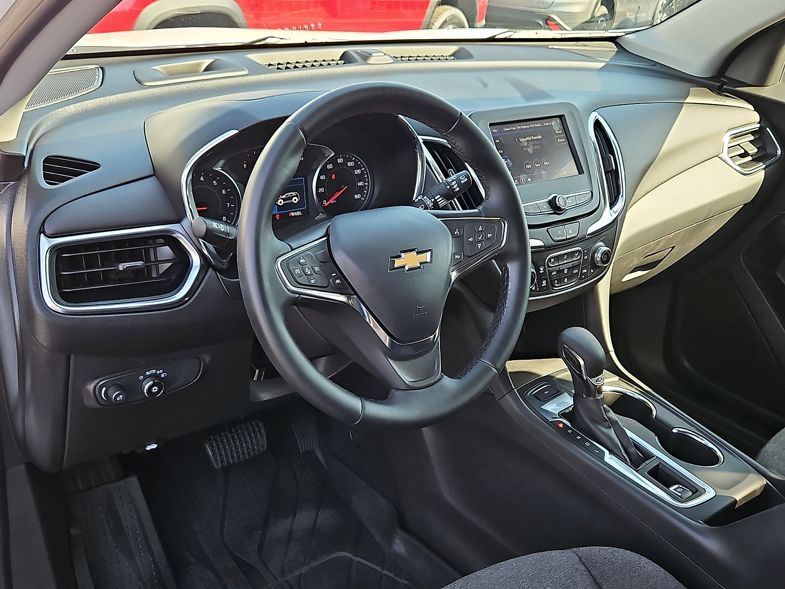 Certified 2024 Chevrolet Equinox LT w/ LPO, Floor Liner Package AWD/4WD image 25