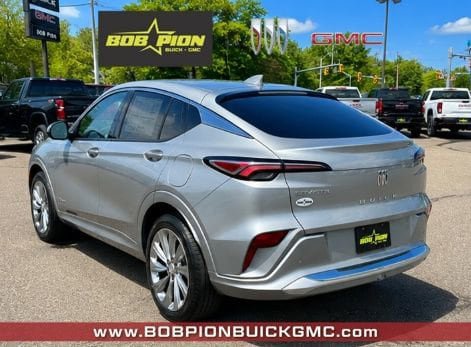 New 2026 Buick Envista Preferred FWD image 3