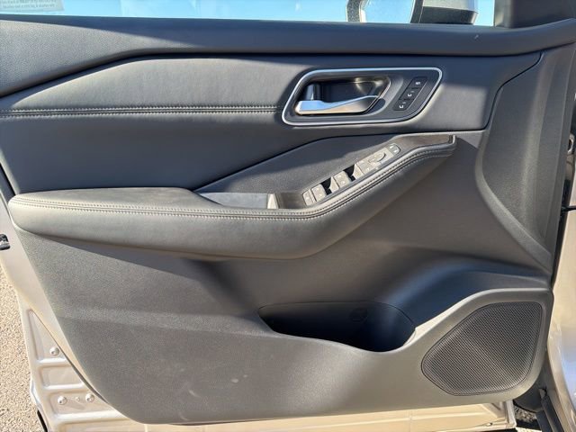 New 2026 Nissan Rogue Platinum w/ Platinum Premium Package image 22