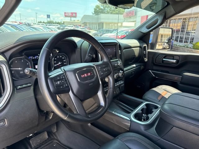 Used 2023 GMC Sierra 2500 AT4 w/ AT4 Premium Plus Package AWD/4WD image 16