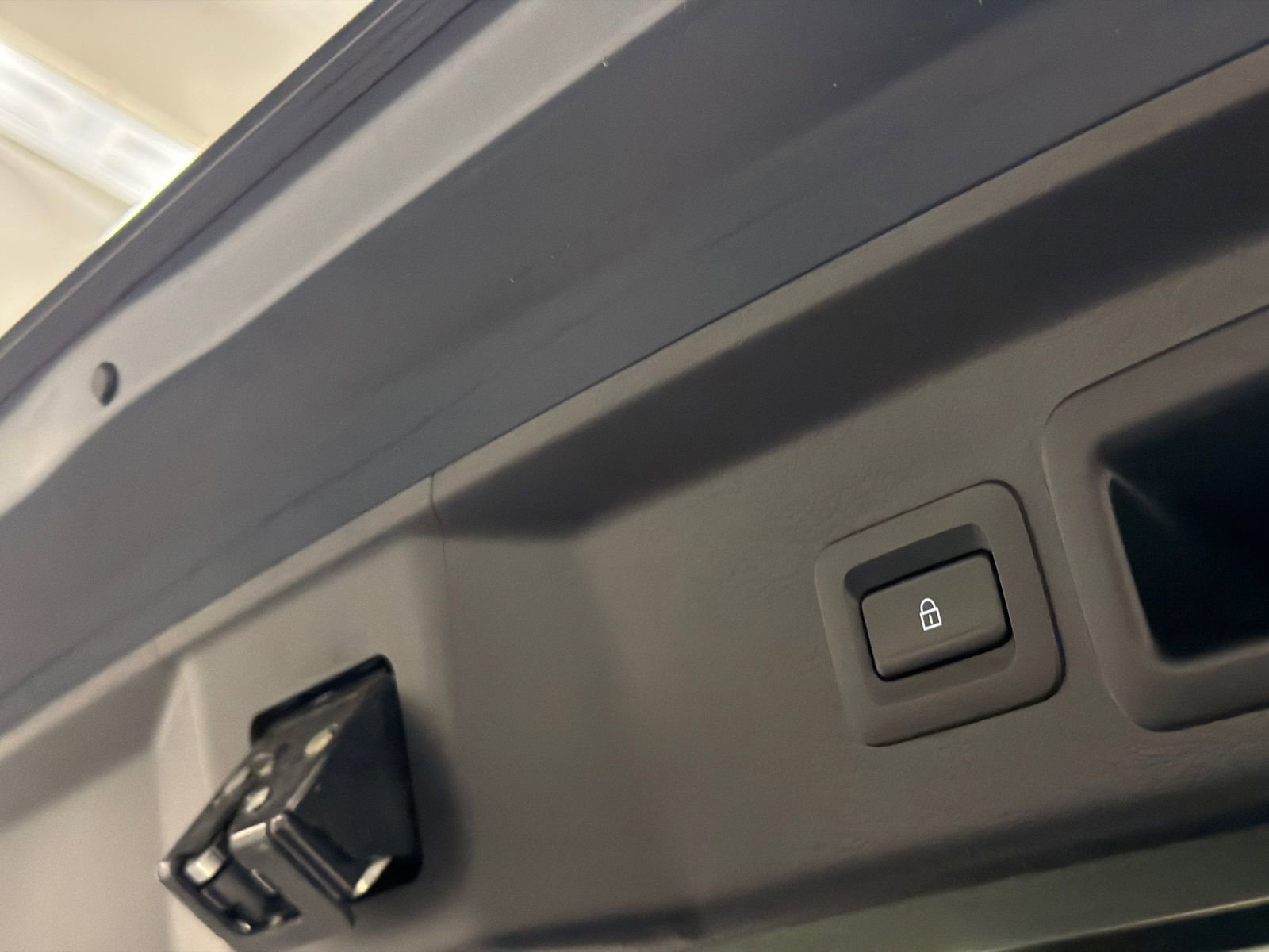 Used 2023 MAZDA CX-30 AWD 2.5 S w/ Preferred Package image 9