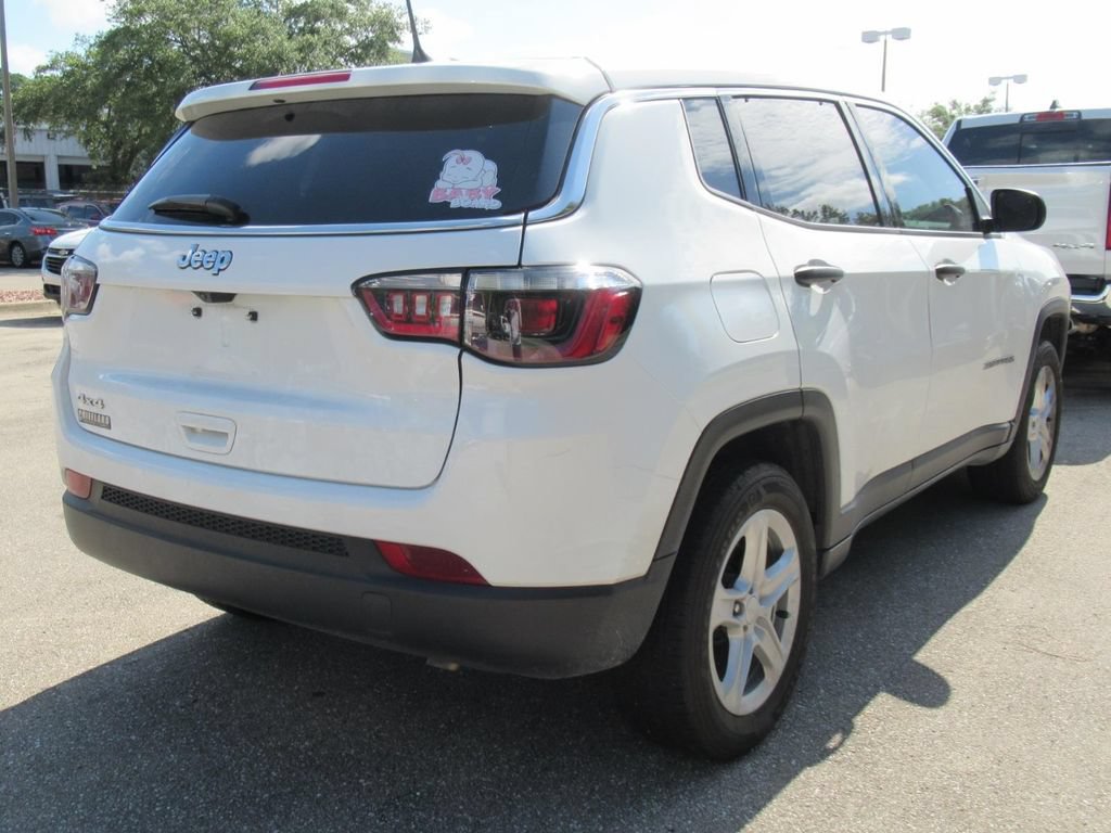 Used 2024 Jeep Compass Sport AWD/4WD image 4