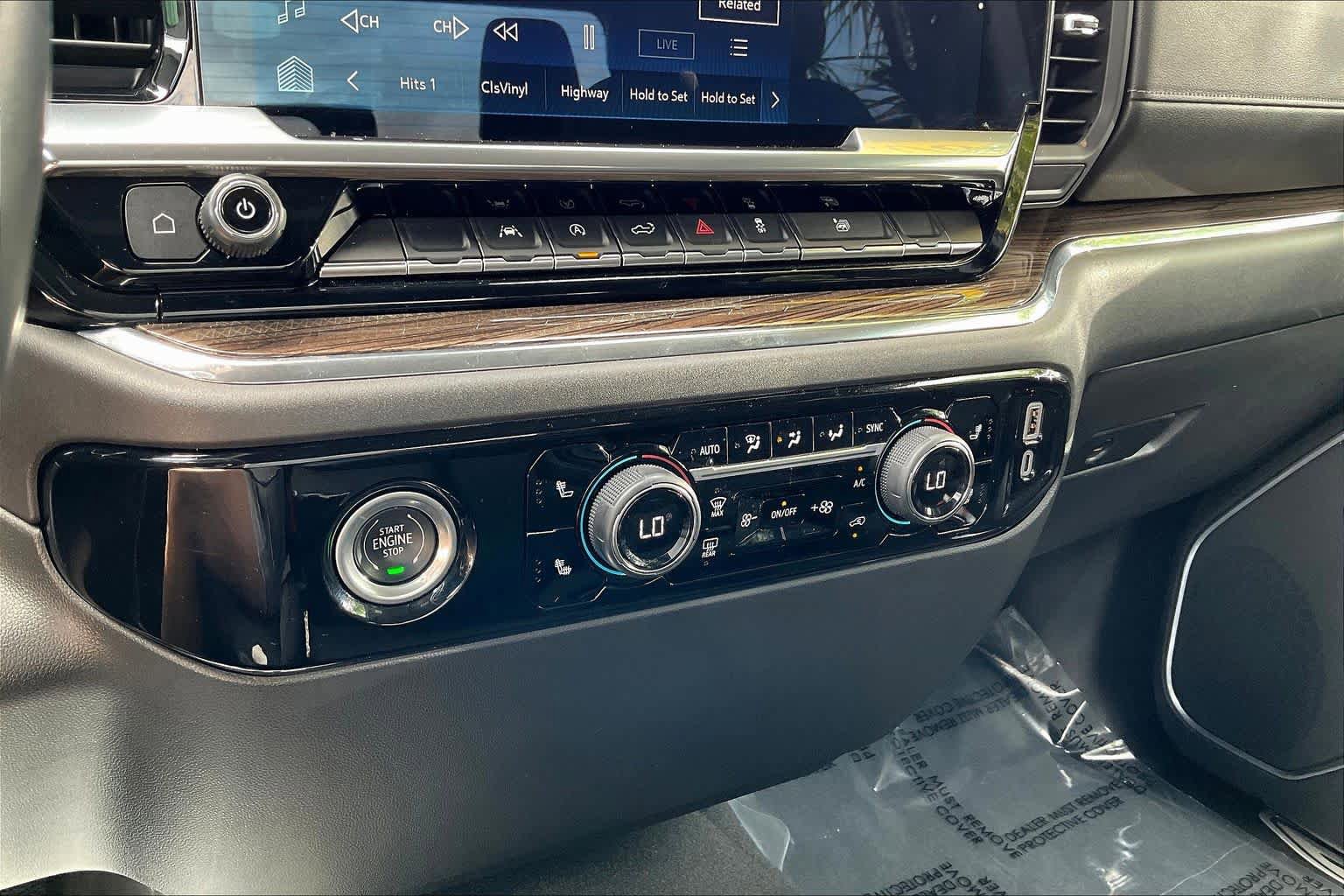 Certified 2023 Chevrolet Silverado 1500 LT AWD/4WD image 28