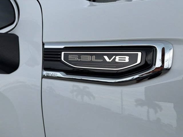 Used 2024 GMC Sierra 1500 SLT w/ SLT Premium Plus Package AWD/4WD image 12