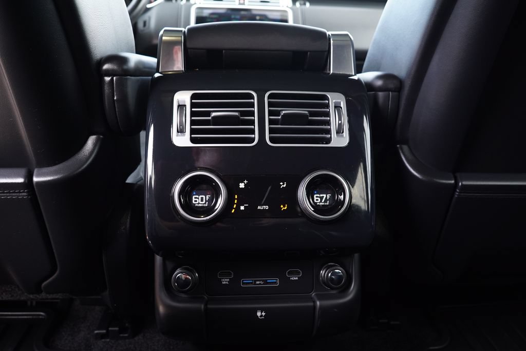 Used 2019 Land Rover Range Rover Supercharged AWD/4WD image 13