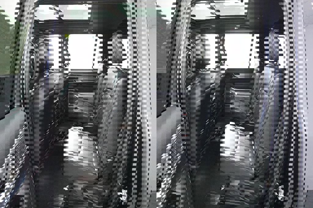 New 2025 Jeep Wagoneer Series II w/ Premium Group I AWD/4WD image 25