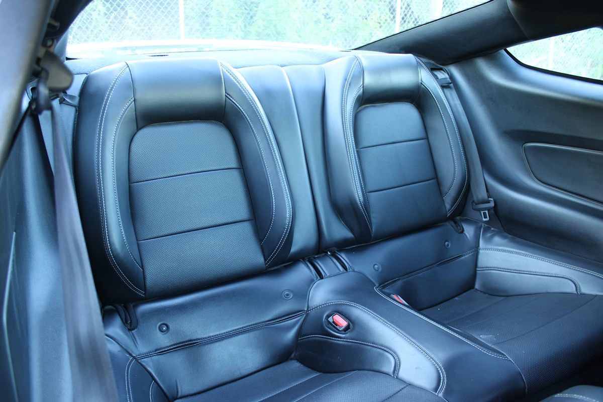 Used 2021 Ford Mustang GT Premium w/ GT Performance Package RWD image 21