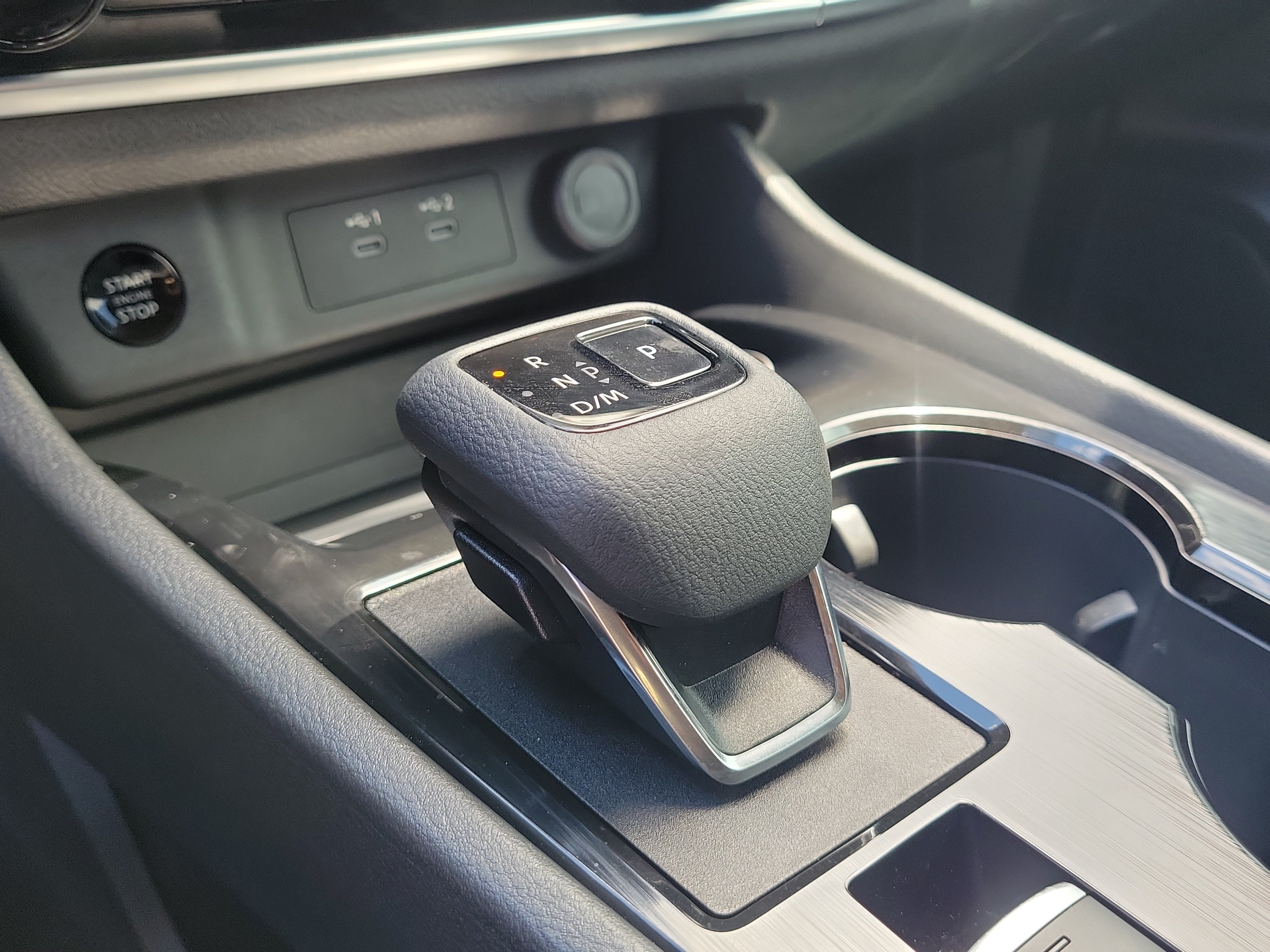Certified 2025 Nissan Rogue S FWD image 30