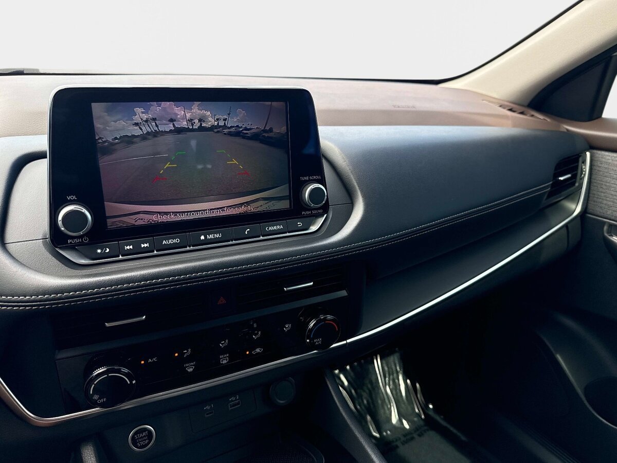 Used 2023 Nissan Rogue S FWD image 21