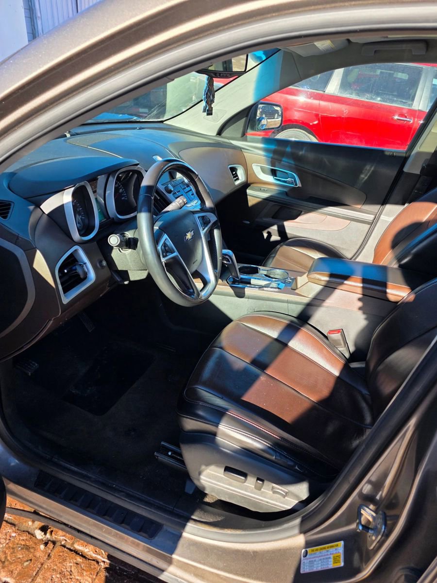 Used 2011 Chevrolet Equinox LT image 8