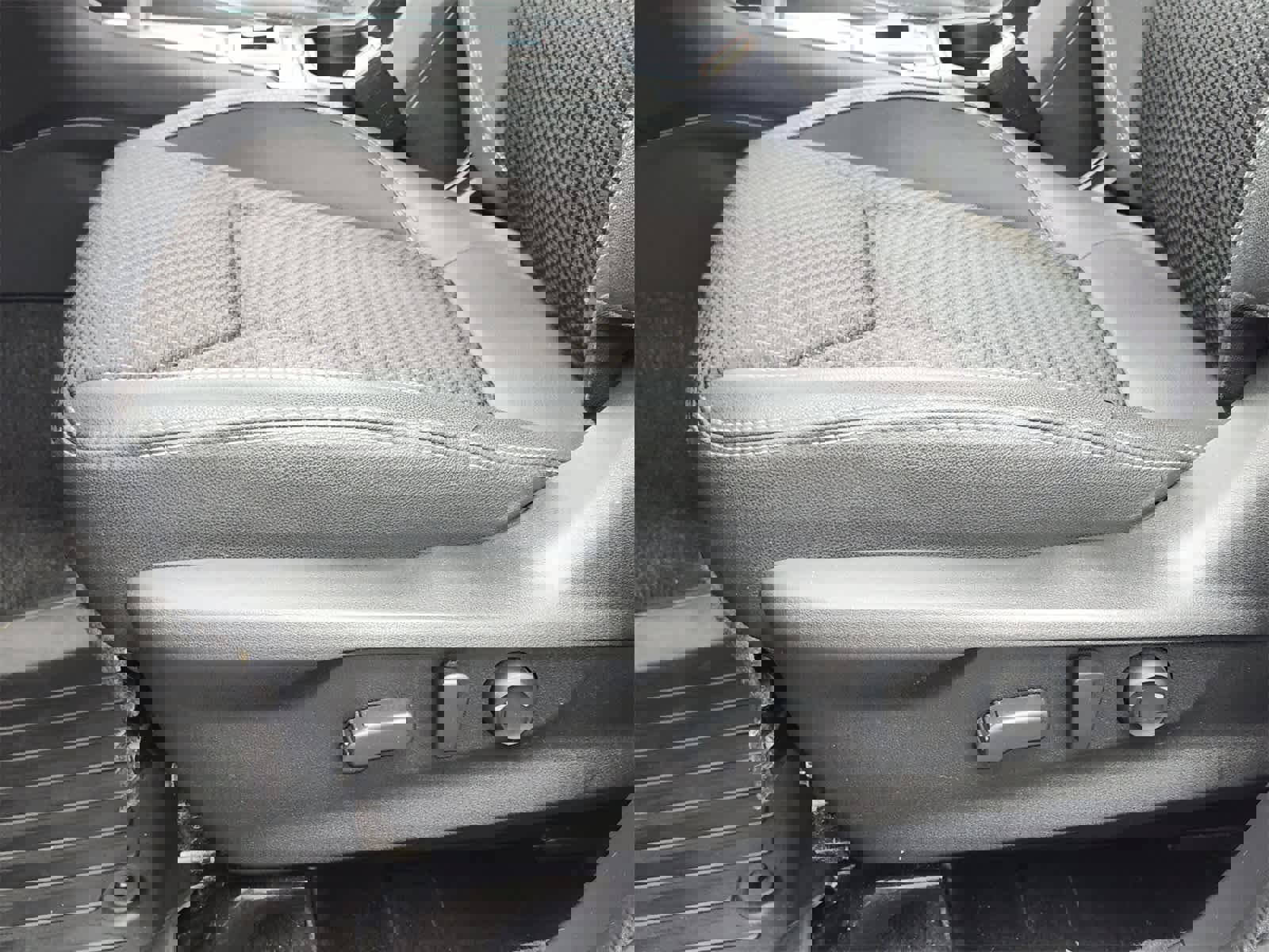 Used 2019 Subaru Forester Premium image 23