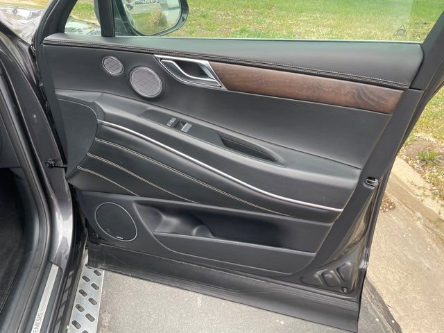 Used 2021 Genesis GV80 2.5T w/ Prestige Package 04 AWD/4WD image 25