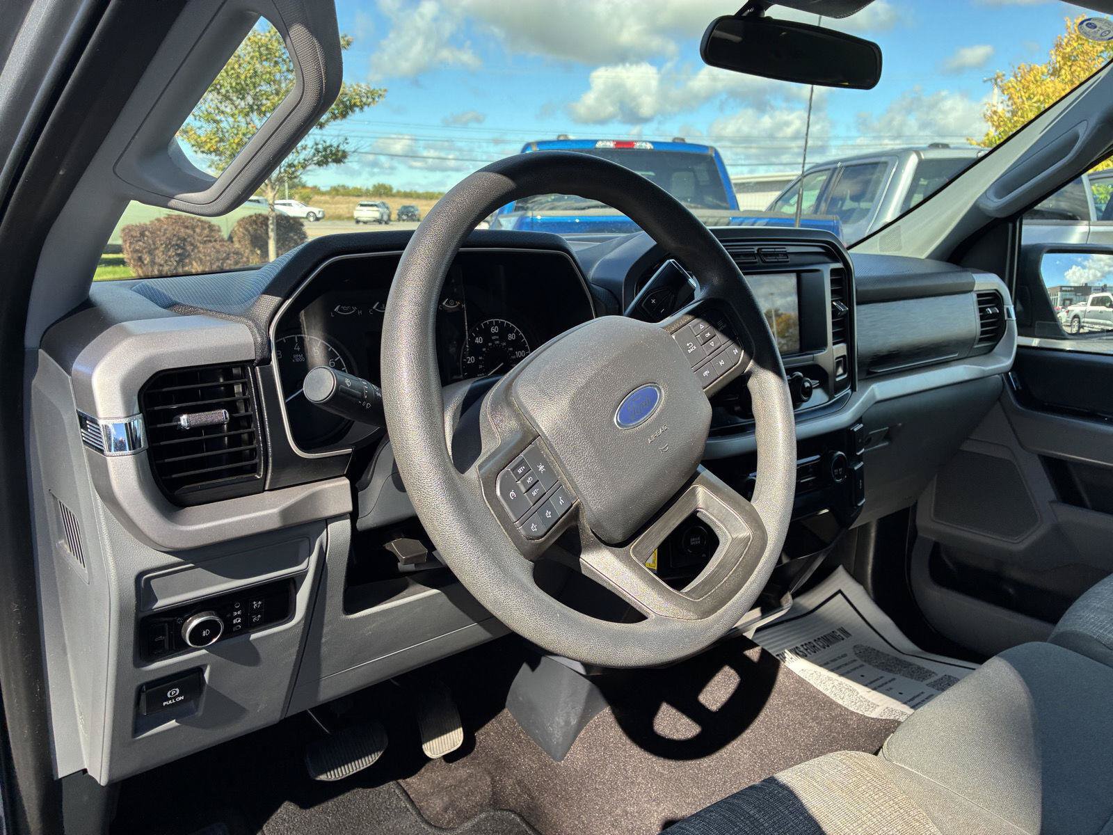 Used 2023 Ford F150 XLT w/ Trailer Tow Package AWD/4WD image 17