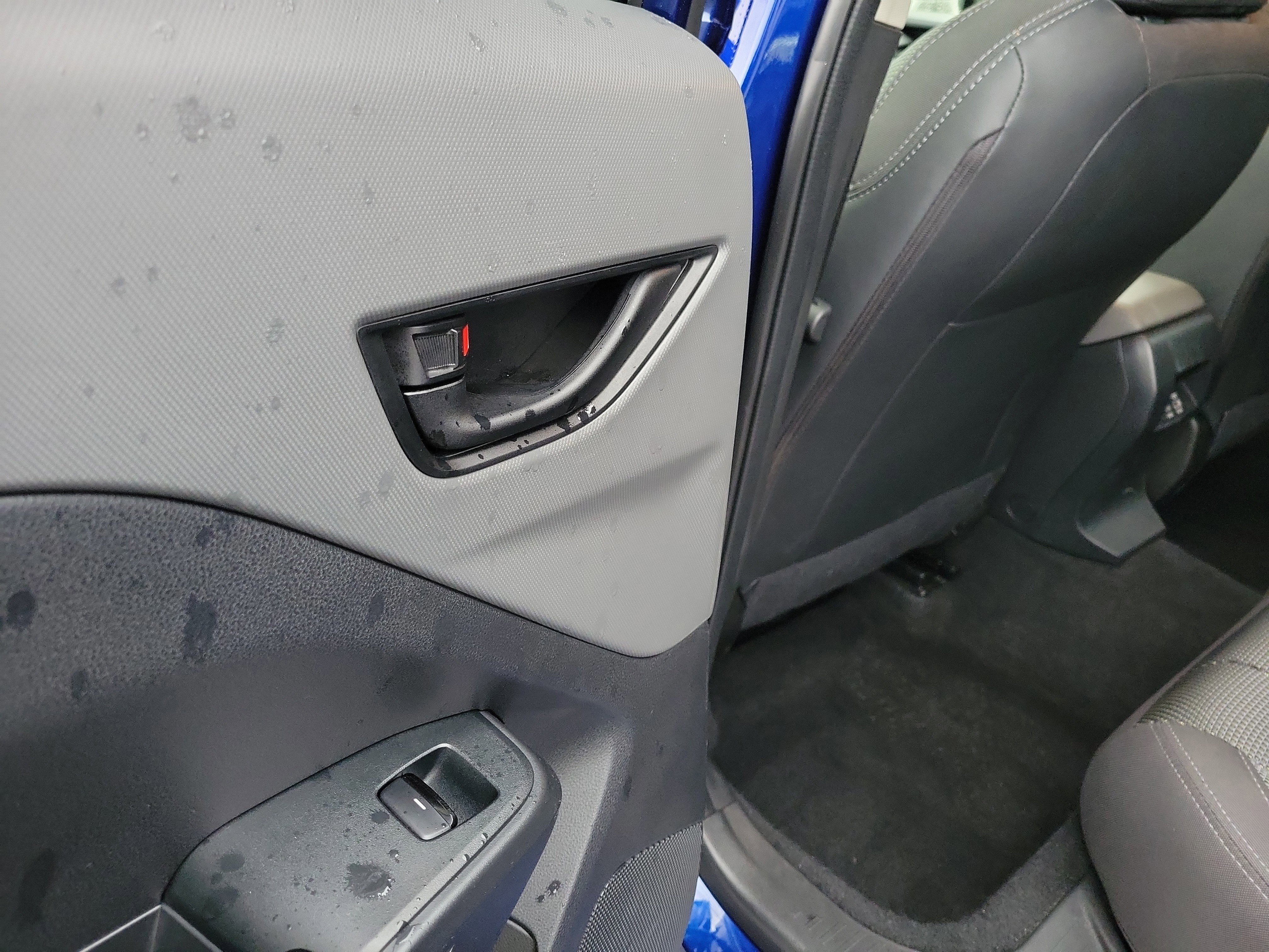 Used 2024 Subaru Crosstrek 2.0i Premium image 13